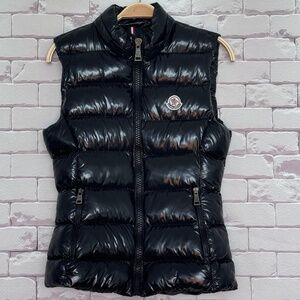 Moncler Puffer Vest (Hood not included) Shiny Black Size 1-Small